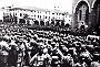 Militari in piazza del Santo.Finita la prima guerra mondiale.-(Adriano Danieli)